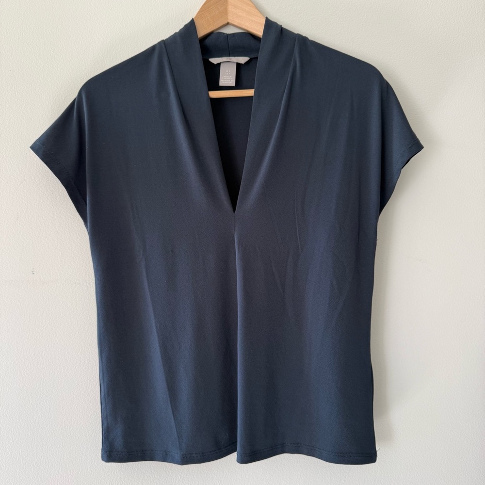 H&M Navy V-Neck Short Sleeve Blouse